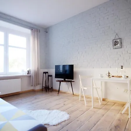 Historic Apartment Wroclaw Nadodrze Breslavia